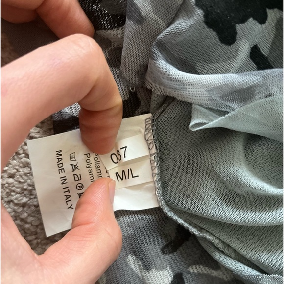 Gray Camo Print Long Sleeve Turtleneck Top – Slim Fit Stretch Layering Shirt - Picture 5 of 5